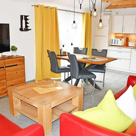 Ferienwohnung Zwischen Ostseestran Apartament *