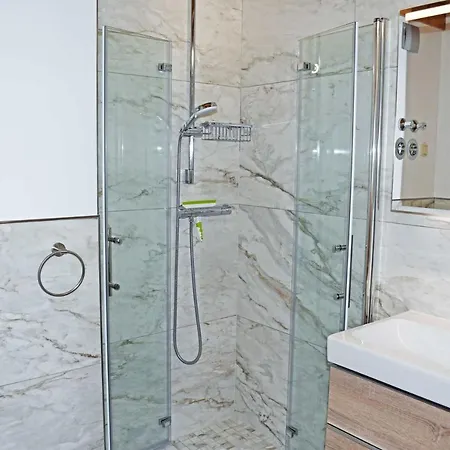 Apartament Ferienwohnung Zwischen Ostseestran Sellin (Rugen)